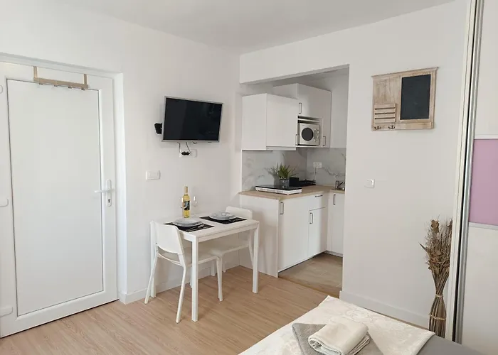 Apartament 3e *