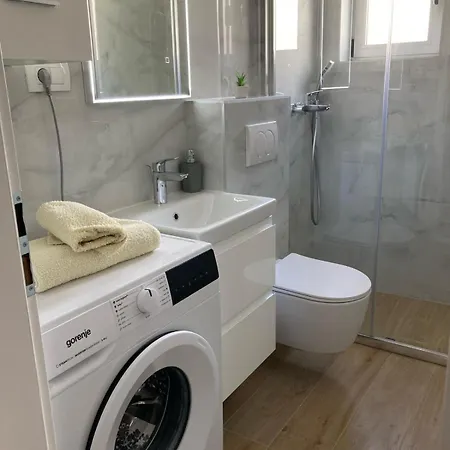 Apartman 3e *